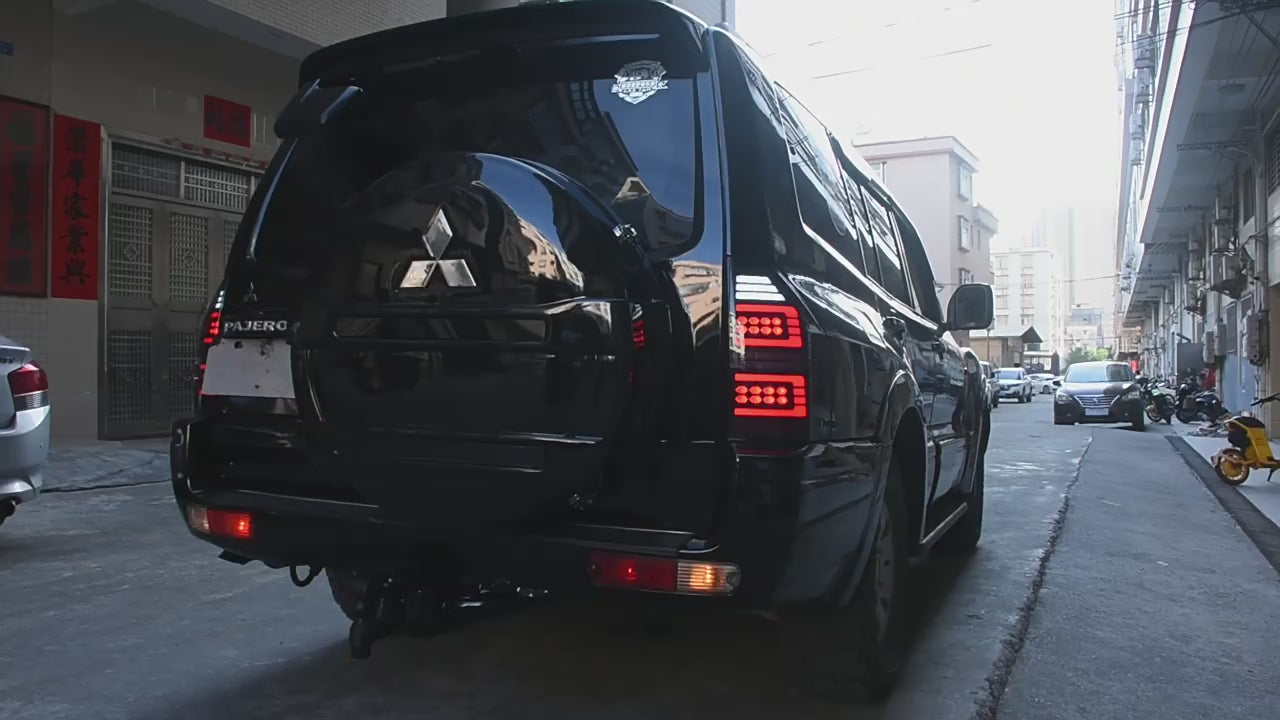 MITSUBISHI PAJERO NEON LED TAIL LIGHTS NM NP Demo Video